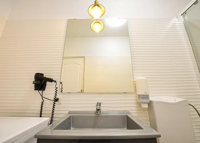 Old Town Apartment *